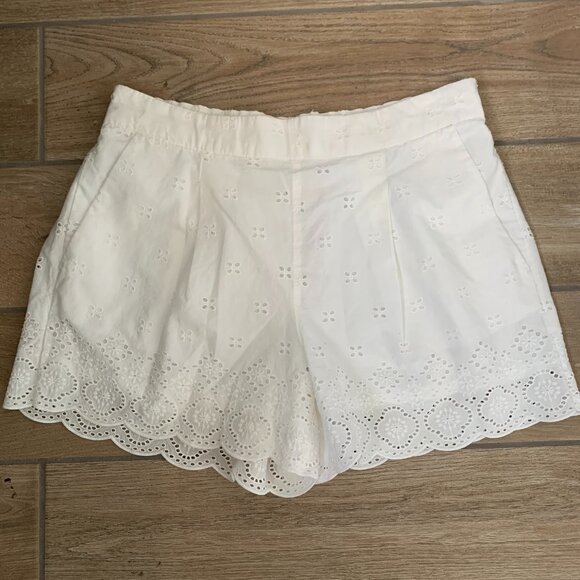 LOFT White Eyelet Women Shorts - Picture 1 of 9